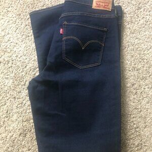 Brand New-No Tags - Women's Levis Jeans Size 31